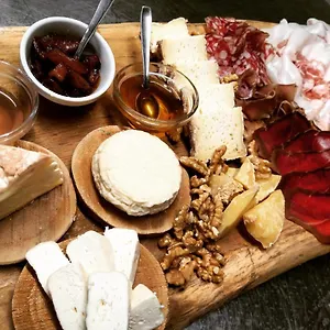 Di Charme E Ristorante Stallato Il Filo Di Paglia Vakantieboerderij