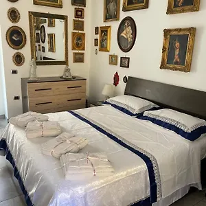 casa-vacanza-rosmery.hotels-amalfi.com/