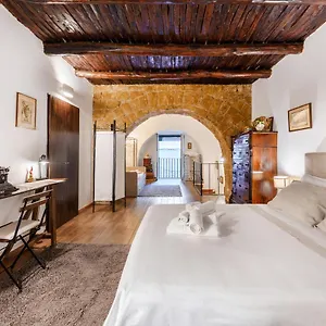 la-storia.hotels-amalfi.com/